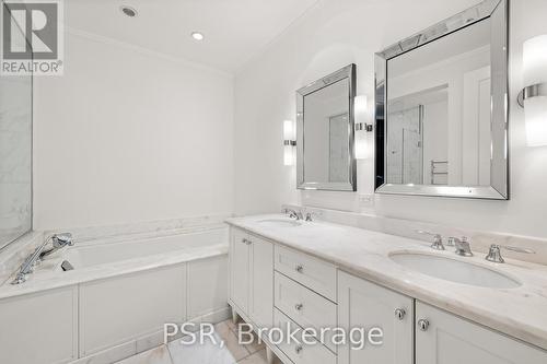 2503 - 183 Wellington Street W, Toronto, ON - Indoor Photo Showing Bathroom