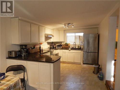 20785 Old Hwy 2, South Glengarry, ON - Indoor Photo Showing Kitchen