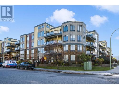 1933 Ambrosi Road Unit# 406, Kelowna, BC - Outdoor With Balcony With Facade