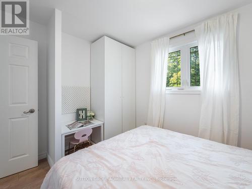 91 Hollyberry Trail, Toronto, ON - Indoor Photo Showing Bedroom