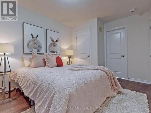 209 Kincardine Street, Vaughan, ON - Indoor Photo Showing Bedroom