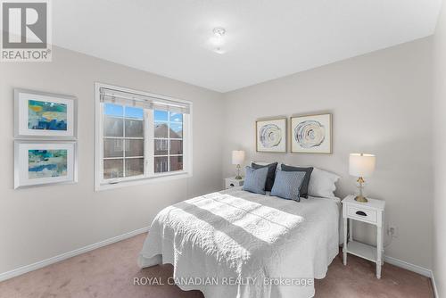 3240 Redpath Circle, Mississauga, ON - Indoor Photo Showing Bedroom