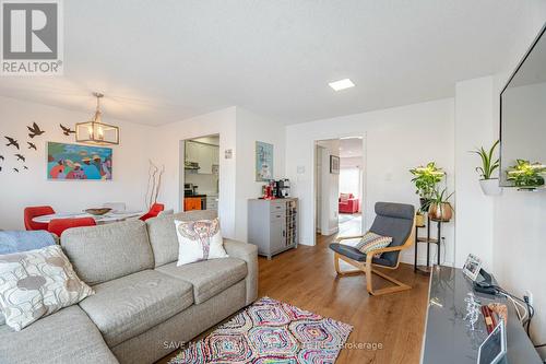 13 Dino Court, Brampton, ON - Indoor Photo Showing Living Room