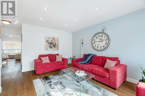 13 Dino Court, Brampton, ON - Indoor Photo Showing Living Room