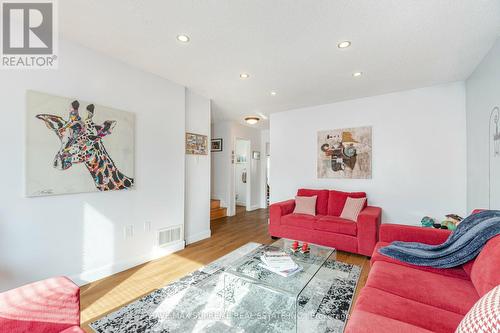 13 Dino Court, Brampton, ON - Indoor Photo Showing Living Room