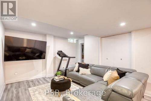 24 Dunvegan Place, Hamilton, ON - Indoor Photo Showing Basement