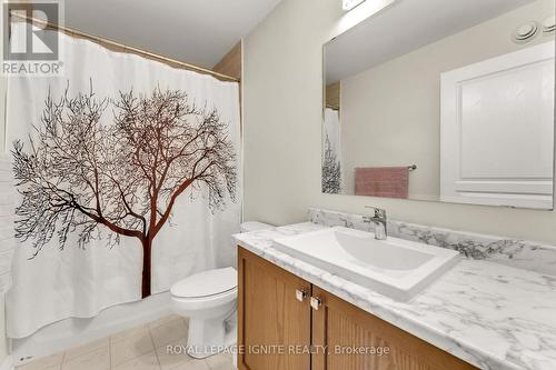 306 Holden Street, Kingston, ON - Indoor Photo Showing Bathroom