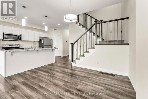 306 Holden Street, Kingston, ON - Indoor Photo Showing Kitchen