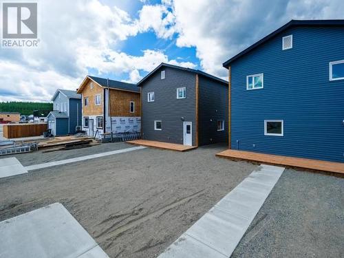 24 Beryl Place, Whitehorse, YT - Outdoor