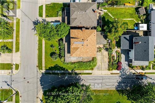 2 Carleton Street N, Thorold, ON - Outdoor With View