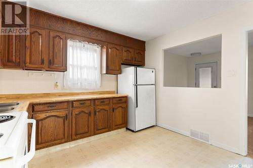 509 Montreal Street, Regina, SK - Indoor Photo Showing Kitchen