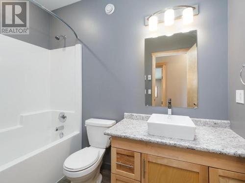 22 Beryl Place, Whitehorse, YT - Indoor Photo Showing Bathroom