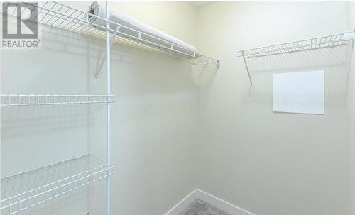 1099 Sunset Drive Unit# 140, Kelowna, BC - Indoor With Storage