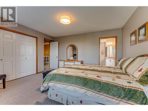 465 Silver Queen Road Unit# A, Vernon, BC - Indoor Photo Showing Bedroom