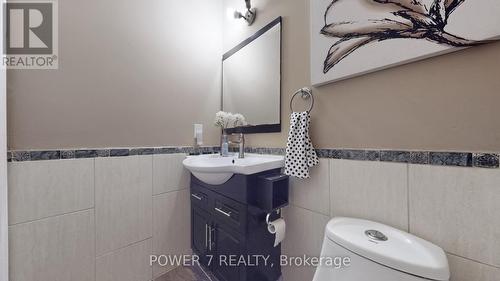 143 Beckett Avenue, Markham, ON - Indoor Photo Showing Bathroom