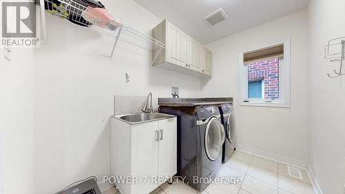 143 Beckett Avenue, Markham, ON - Indoor Photo Showing Laundry Room