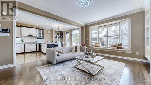 143 Beckett Avenue, Markham, ON - Indoor Photo Showing Living Room