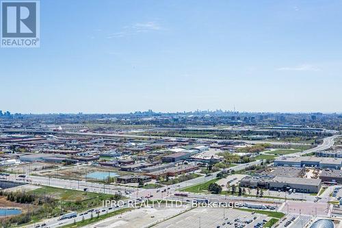 4207 - 898 Portage Parkway, Vaughan, ON - Outdoor With View