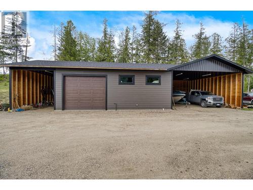 6600 Park Hill Road Ne, Salmon Arm, BC - Outdoor With Exterior