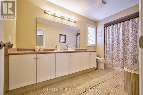 Main - 64 Zippora Drive, Richmond Hill, ON - Indoor Photo Showing Bathroom