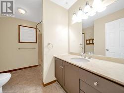 Main bathroom - 