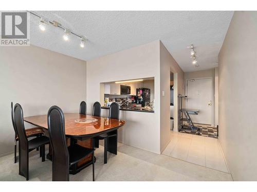 1905 6055 Nelson Avenue, Burnaby, BC - Indoor Photo Showing Dining Room