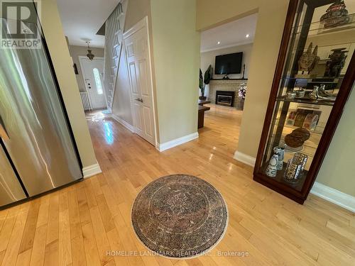 174 Steeles Avenue E, Markham, ON - Indoor Photo Showing Other Room