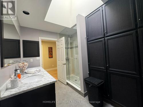 174 Steeles Avenue E, Markham, ON - Indoor Photo Showing Other Room