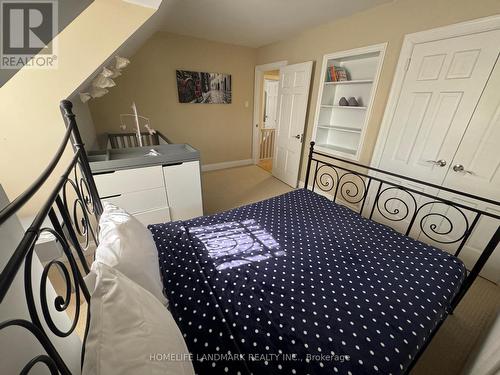 174 Steeles Avenue E, Markham, ON - Indoor Photo Showing Bedroom