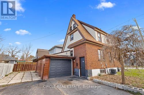 4639 Simcoe Street, Niagara Falls, ON - Outdoor