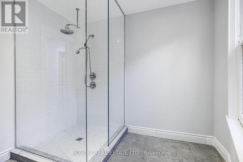 11 Bertmount Avenue, Toronto, ON - Indoor Photo Showing Bathroom