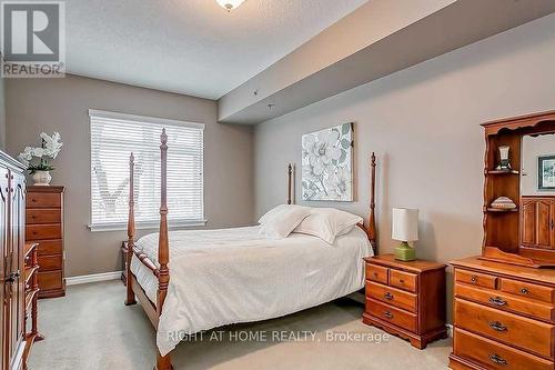 305 - 391 Plains Road E, Burlington, ON - Indoor Photo Showing Bedroom