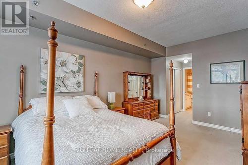 305 - 391 Plains Road E, Burlington, ON - Indoor Photo Showing Bedroom