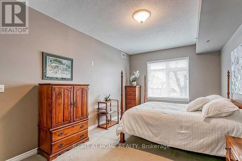 305 - 391 Plains Road E, Burlington, ON - Indoor Photo Showing Bedroom