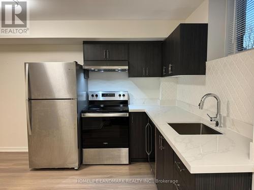 Lower - 32 Wuhan Lane, Markham, ON - Indoor Photo Showing Kitchen