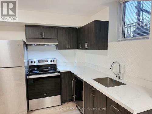 Lower - 32 Wuhan Lane, Markham, ON - Indoor Photo Showing Kitchen