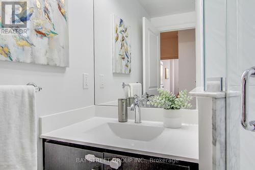 B105 - 99 South Town Centre Boulevard, Markham, ON - Indoor Photo Showing Bathroom