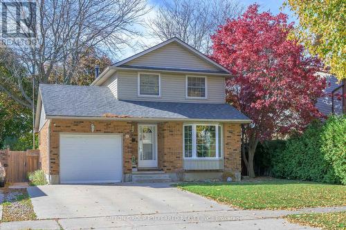 19 Lochern Road, London, ON - Outdoor With Facade