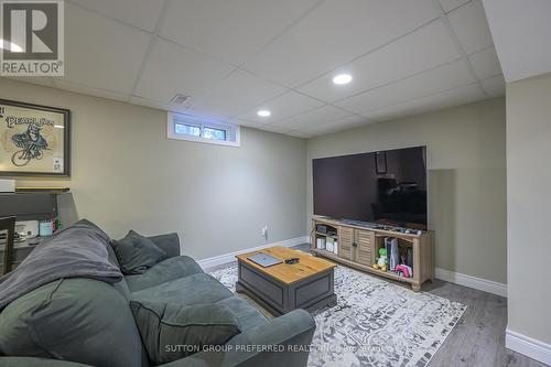 19 Lochern Road, London, ON - Indoor Photo Showing Basement