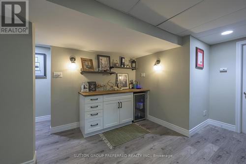 19 Lochern Road, London, ON - Indoor