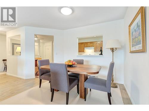 1329 Klo Road Unit# 212, Kelowna, BC - Indoor Photo Showing Dining Room