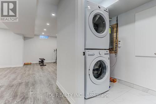 3481 Bala Drive, Mississauga, ON - Indoor Photo Showing Laundry Room