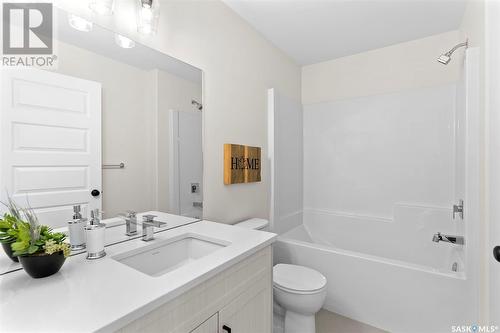 174 Kostiuk Crescent, Saskatoon, SK - Indoor Photo Showing Bathroom