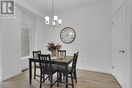 71 - 2040 Shore Road, London, ON - Indoor Photo Showing Dining Room