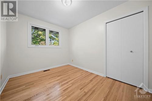 1619 Valmarie Avenue, Ottawa, ON - Indoor Photo Showing Other Room