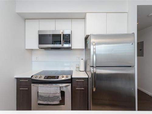 803-834 Johnson St, Victoria, BC - Indoor Photo Showing Kitchen