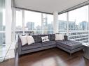 803-834 Johnson St, Victoria, BC  - Indoor Photo Showing Living Room 