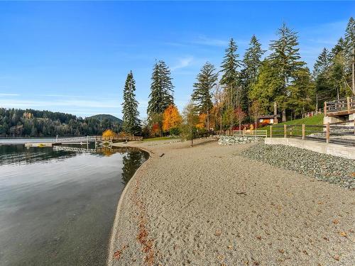 7031 Sha-Elum Dr, Lake Cowichan, BC 