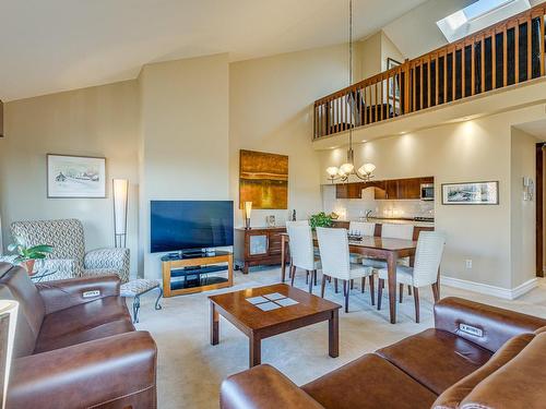 Overall view - 3683 Rue Charron, Laval (Saint-Vincent-De-Paul), QC - Indoor Photo Showing Living Room