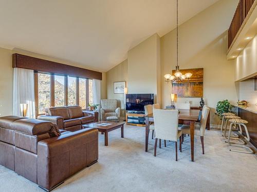 Overall view - 3683 Rue Charron, Laval (Saint-Vincent-De-Paul), QC - Indoor Photo Showing Living Room